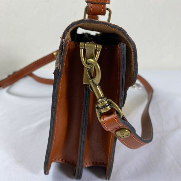 Patrica Nash NWT PORCILI top handle crossbody/ cognac color tooled Florance - Picture 6 of 8